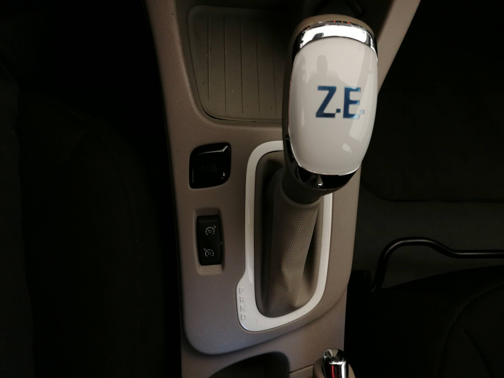 Acheter Renault Zoe Zoe Life Gamme 2017 5p occasion dans les concessions du Groupe Faurie