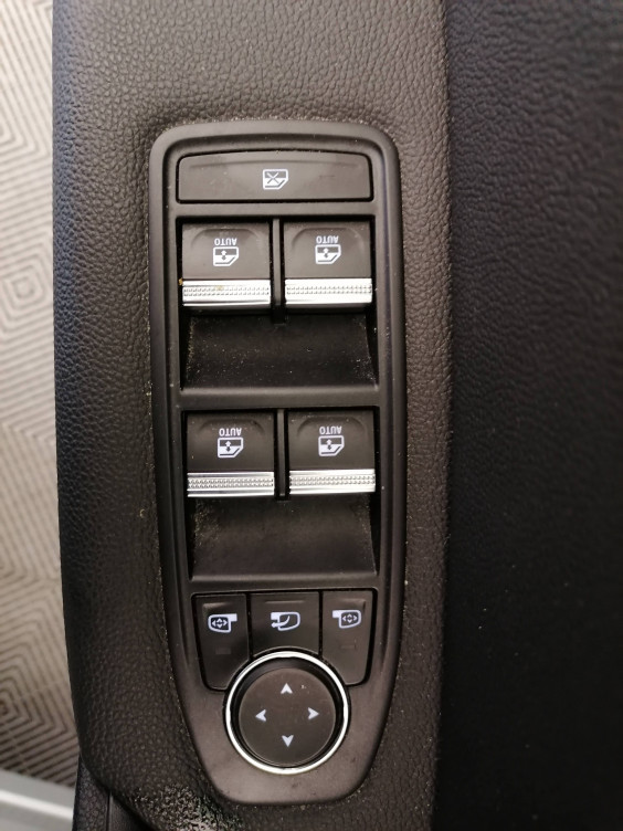 Acheter Renault Captur 2 Captur E-Tech 145 - 21 Intens 5p occasion dans les concessions du Groupe Faurie