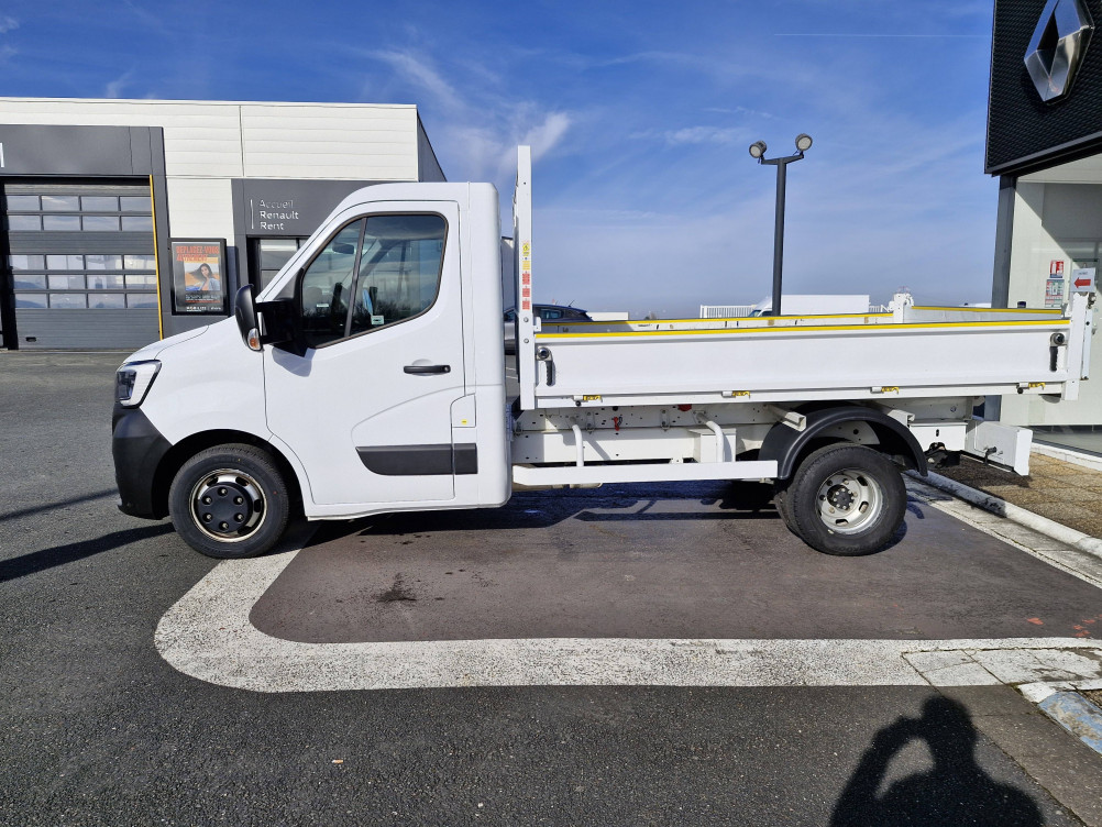 Acheter Renault Master 3 MASTER CC PROP RJ3500 PAF AR COURT L2 DCI 130 GRAND CONFORT 2p occasion dans les concessions du Groupe Faurie