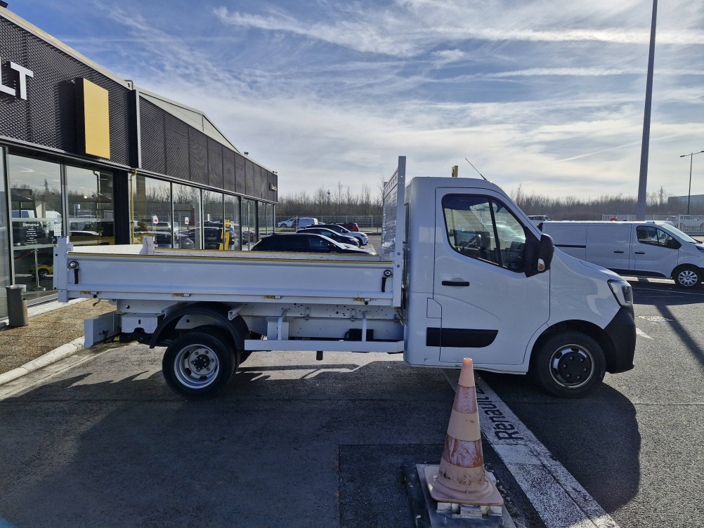 Acheter Renault Master 3 MASTER CC PROP RJ3500 PAF AR COURT L2 DCI 130 CONFORT 2p occasion dans les concessions du Groupe Faurie