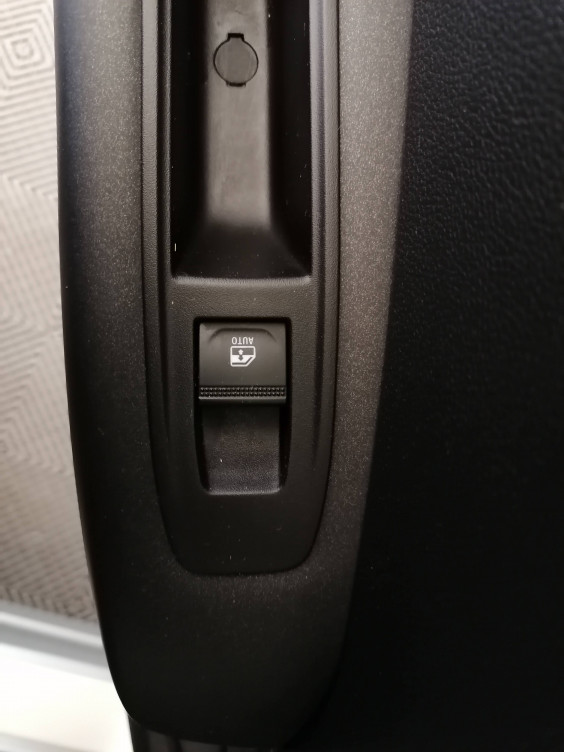 Acheter Renault Captur 2 Captur Blue dCi 95 Business 5p occasion dans les concessions du Groupe Faurie