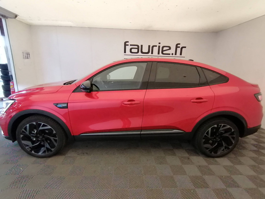 Acheter Renault Arkana Arkana E-Tech 145 - 23 esprit Alpine 5p occasion dans les concessions du Groupe Faurie