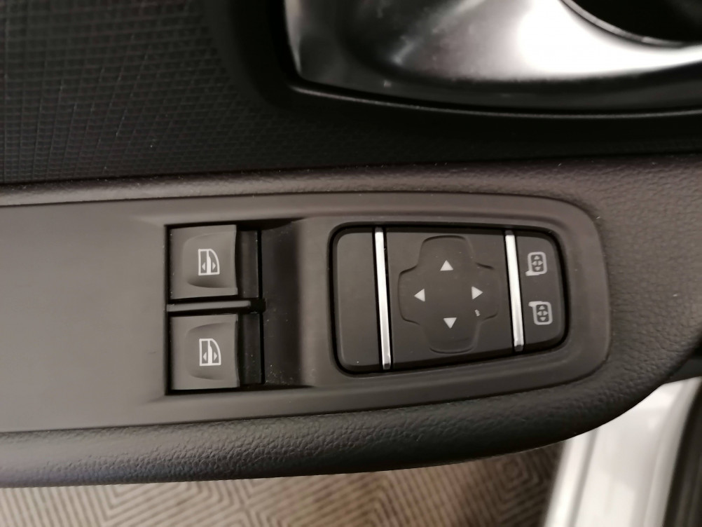 Acheter Renault Clio 4 Clio TCe 90 E6C Business 5p occasion dans les concessions du Groupe Faurie