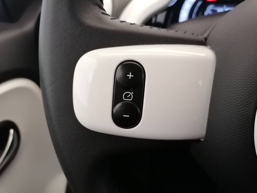 Acheter Renault Twingo Electrique Twingo III E-Tech Techno 5p occasion dans les concessions du Groupe Faurie