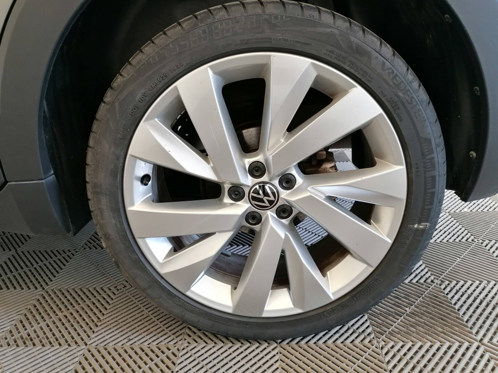 Acheter Volkswagen T-Cross T-Cross 1.0 TSI 110 Start/Stop DSG7 Carat 5p occasion dans les concessions du Groupe Faurie
