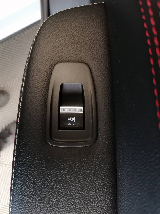 Acheter Renault Arkana Arkana E-Tech 145 - 21B R.S. Line 5p occasion dans les concessions du Groupe Faurie