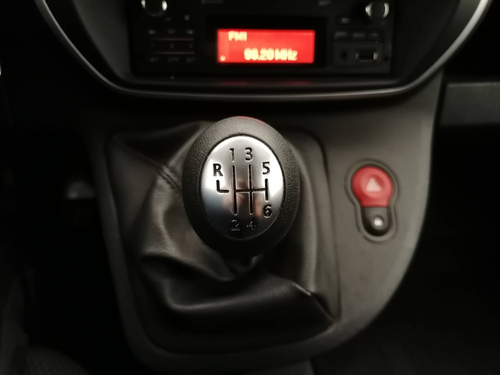 Acheter Renault Kangoo Express 2 KANGOO EXPRESS BLUE DCI 95 GRAND CONFORT 5p occasion dans les concessions du Groupe Faurie