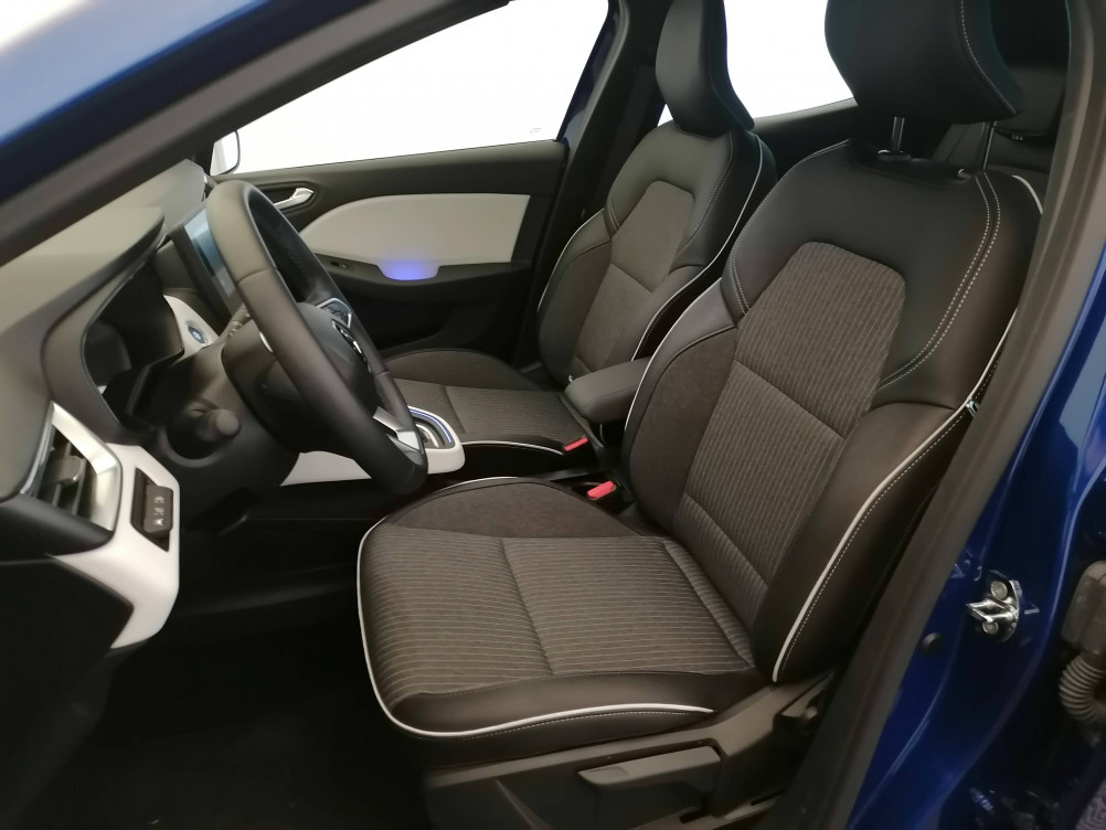Acheter Renault Clio 5 Clio E-Tech 140 - 21N Intens 5p occasion dans les concessions du Groupe Faurie