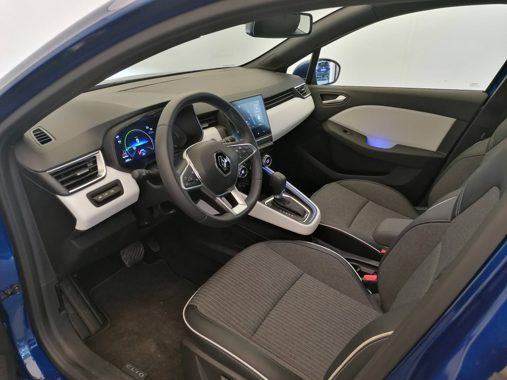 Acheter Renault Clio 5 Clio E-Tech 140 - 21N Intens 5p occasion dans les concessions du Groupe Faurie