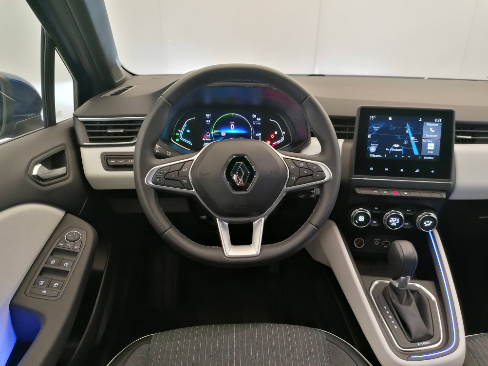 Acheter Renault Clio 5 Clio E-Tech 140 - 21N Intens 5p occasion dans les concessions du Groupe Faurie