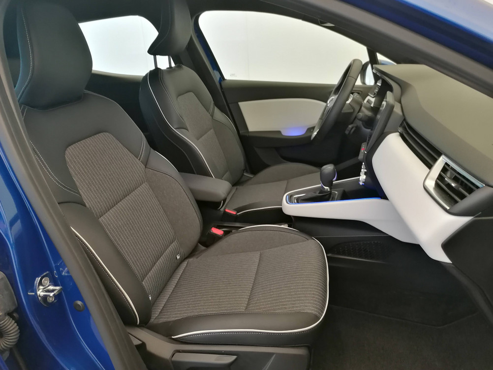 Acheter Renault Clio 5 Clio E-Tech 140 - 21N Intens 5p occasion dans les concessions du Groupe Faurie