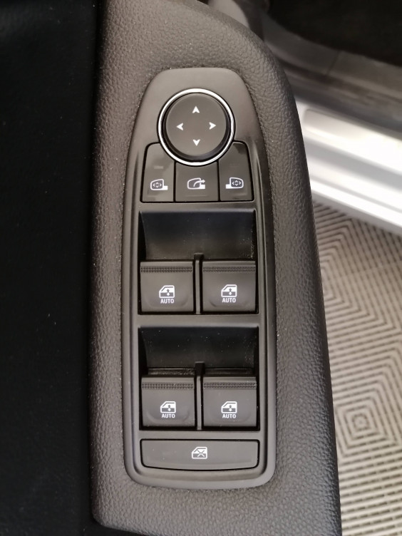 Acheter Renault Clio 5 Clio E-Tech 140 - 21N Limited 5p occasion dans les concessions du Groupe Faurie
