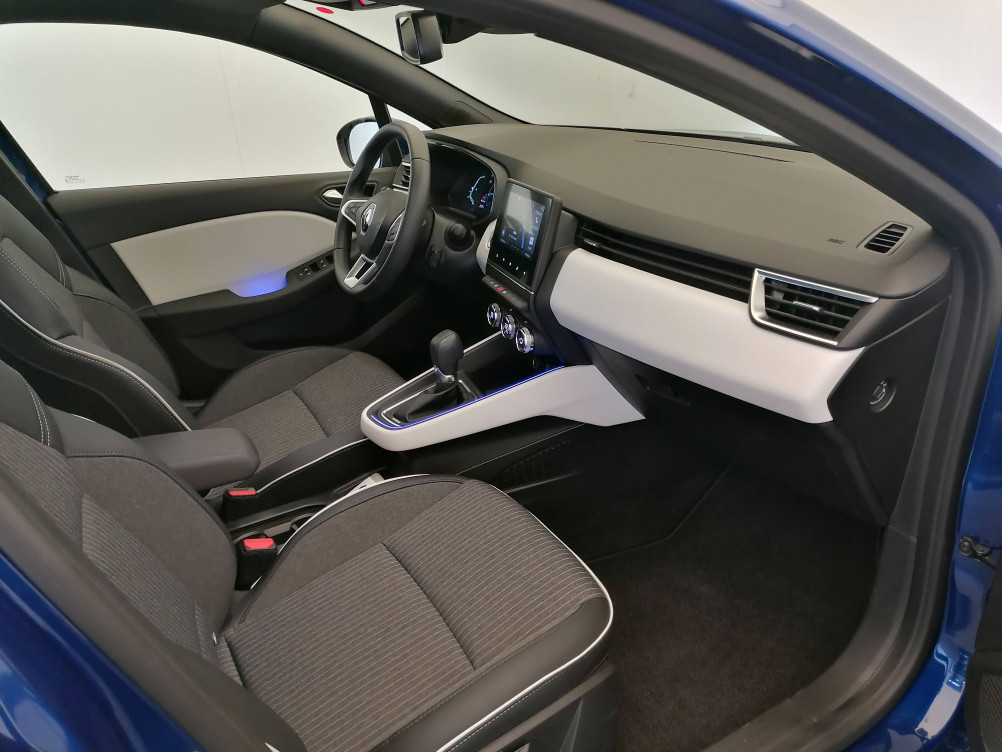 Acheter Renault Clio 5 Clio E-Tech 140 - 21N Intens 5p occasion dans les concessions du Groupe Faurie