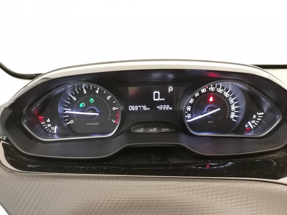 Acheter Peugeot 2008 2008 PureTech 110ch S&S EAT6 Style 5p occasion dans les concessions du Groupe Faurie