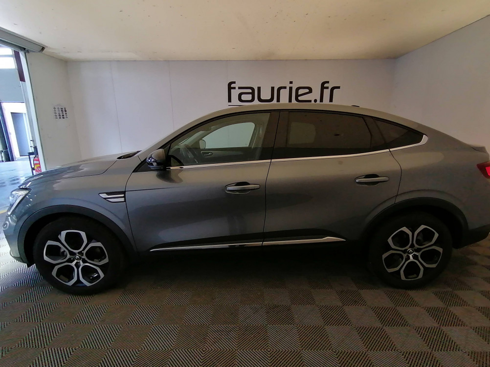 Acheter Renault Arkana Arkana E-Tech hybride 145 - 22 Techno 5p occasion dans les concessions du Groupe Faurie