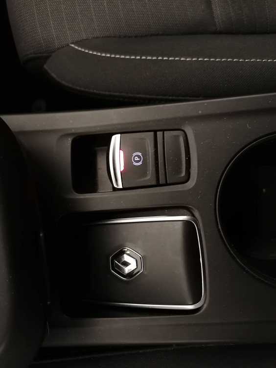 Acheter Renault Arkana Arkana mild hybrid 140 EDC FAP - 22 Evolution 5p occasion dans les concessions du Groupe Faurie
