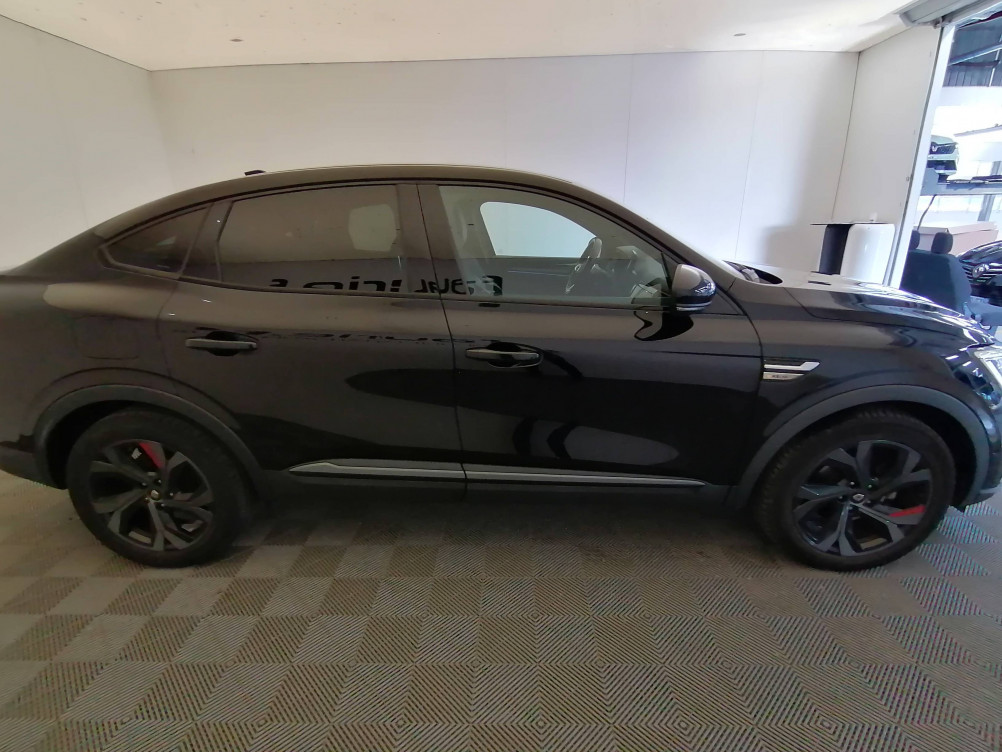 Acheter Renault Arkana Arkana E-Tech 145 R.S. Line 5p occasion dans les concessions du Groupe Faurie