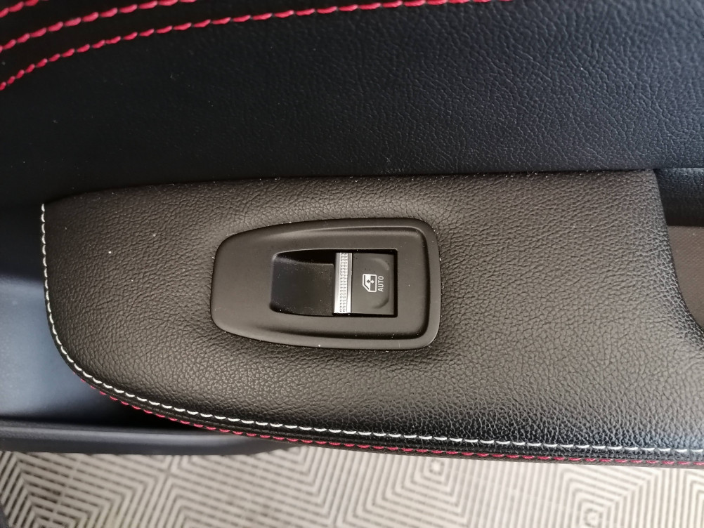 Acheter Renault Arkana Arkana E-Tech 145 R.S. Line 5p occasion dans les concessions du Groupe Faurie