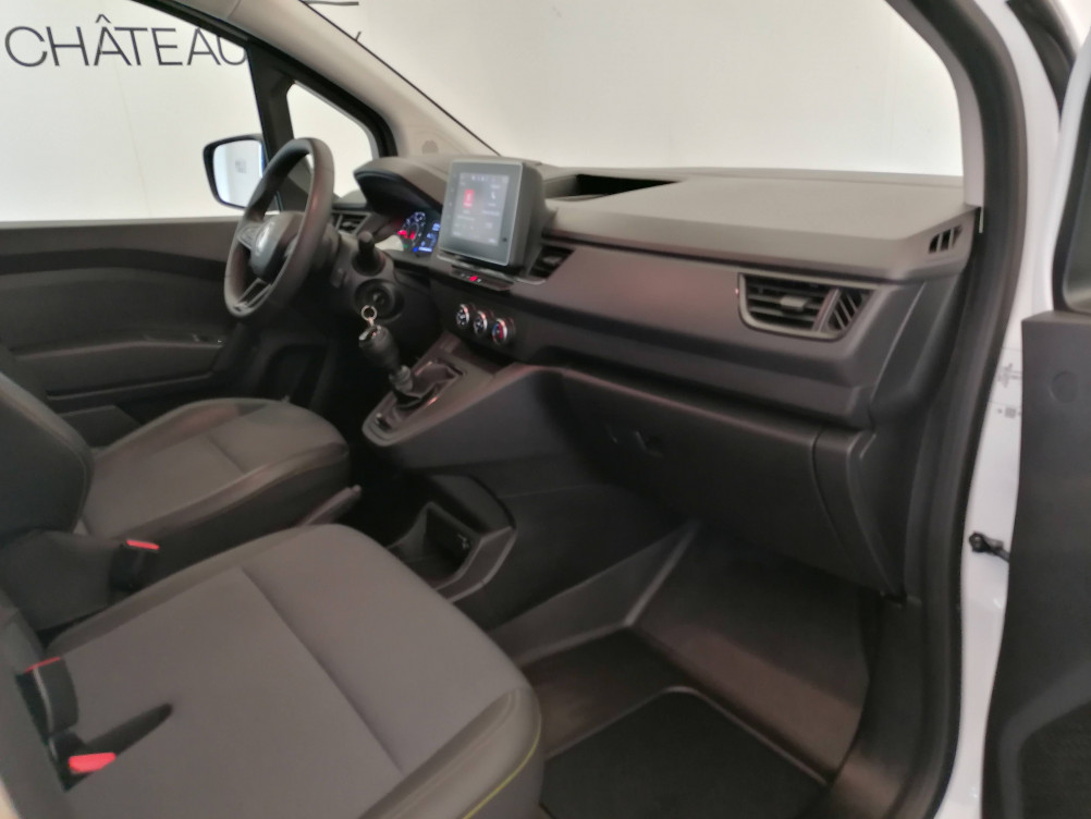 Acheter Renault Kangoo 3 KANGOO VAN BLUE DCI 95 GRAND CONFORT- 22 5p occasion dans les concessions du Groupe Faurie