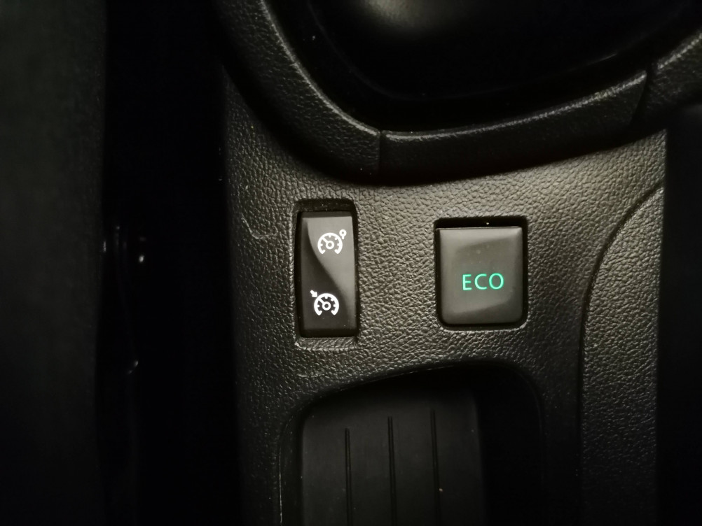 Acheter Renault Clio 4 Clio TCe 90 E6C Intens 5p occasion dans les concessions du Groupe Faurie
