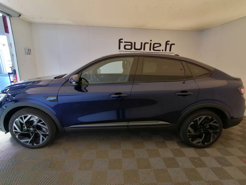 Acheter Renault Arkana Arkana E-Tech 145 - 23 esprit Alpine 5p occasion dans les concessions du Groupe Faurie
