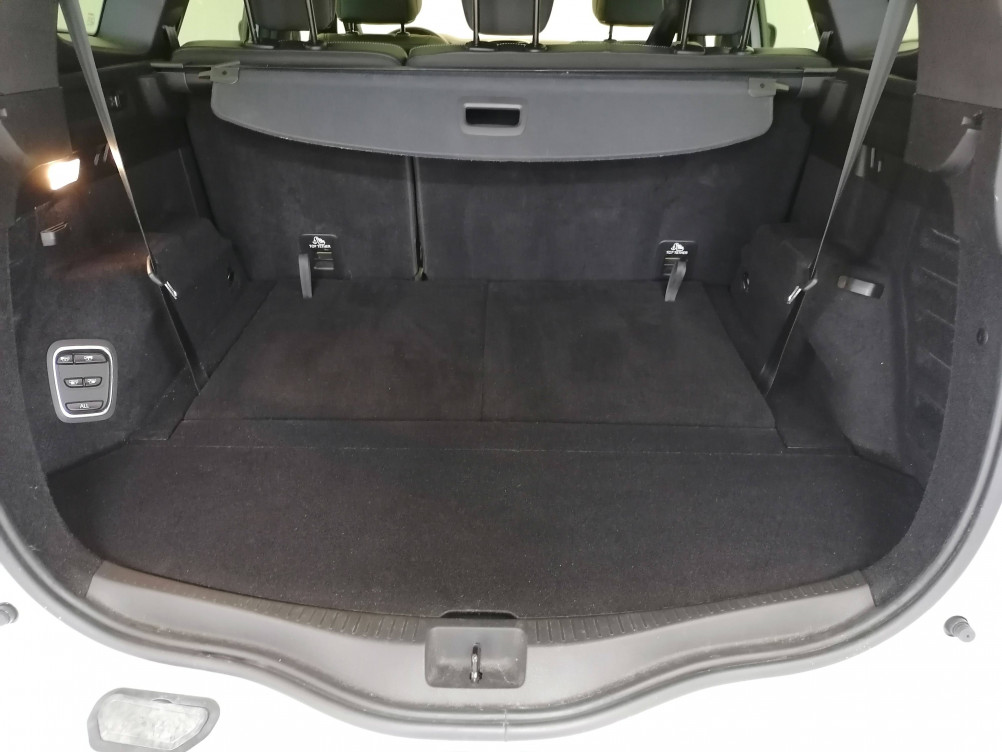 Acheter Renault Grand Scenic 4 Grand Scenic TCe 140 EDC Techno 5p occasion dans les concessions du Groupe Faurie