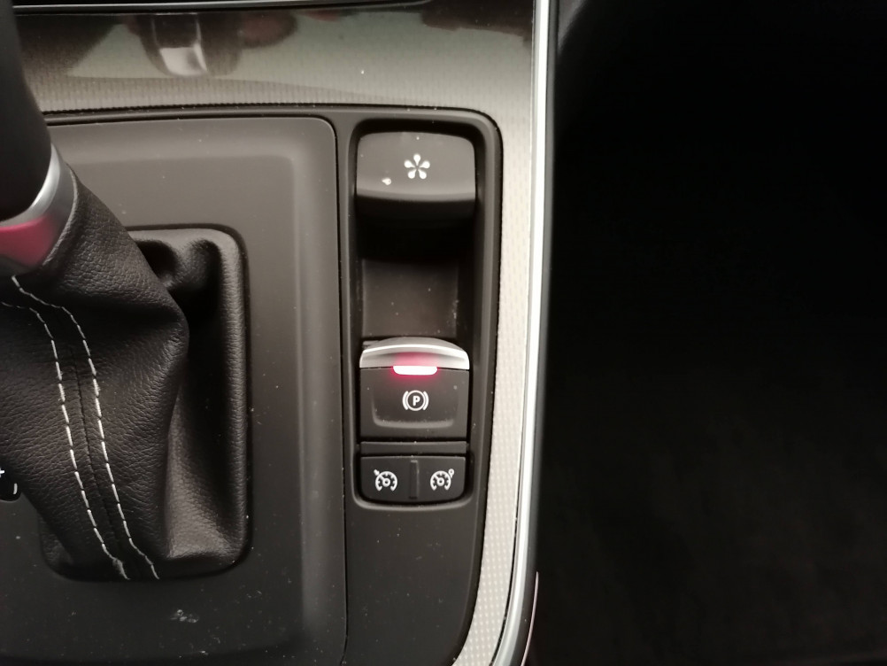 Acheter Renault Grand Scenic 4 Grand Scenic TCe 140 EDC Techno 5p occasion dans les concessions du Groupe Faurie