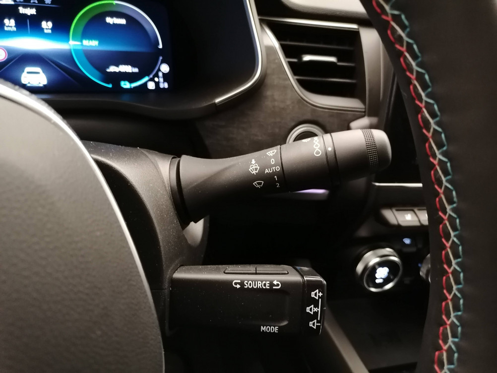 Acheter Renault Arkana Arkana E-Tech 145 - 23 esprit Alpine 5p occasion dans les concessions du Groupe Faurie