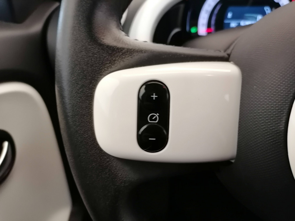 Acheter Renault Twingo 3 Twingo III TCe 95 Intens 5p occasion dans les concessions du Groupe Faurie