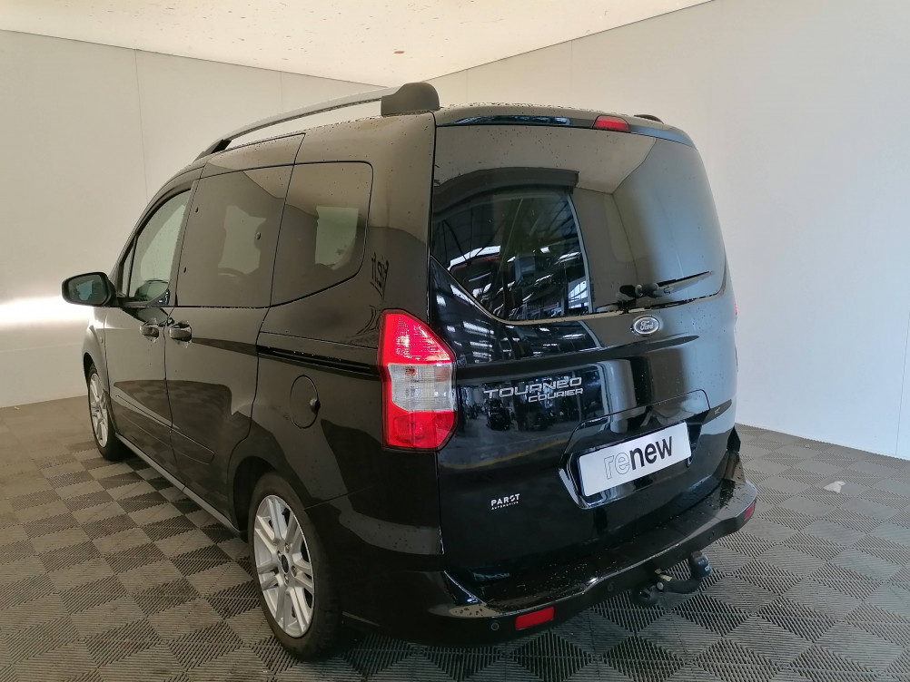 Acheter Ford Tourneo Courier Tourneo Courier 1.5 TDCi 95 Titanium 4p occasion dans les concessions du Groupe Faurie