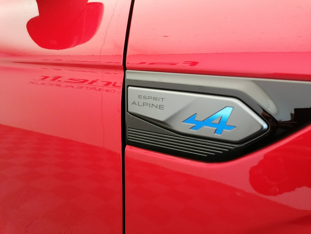 Acheter Renault Arkana Arkana E-Tech 145 - 23 esprit Alpine 5p occasion dans les concessions du Groupe Faurie