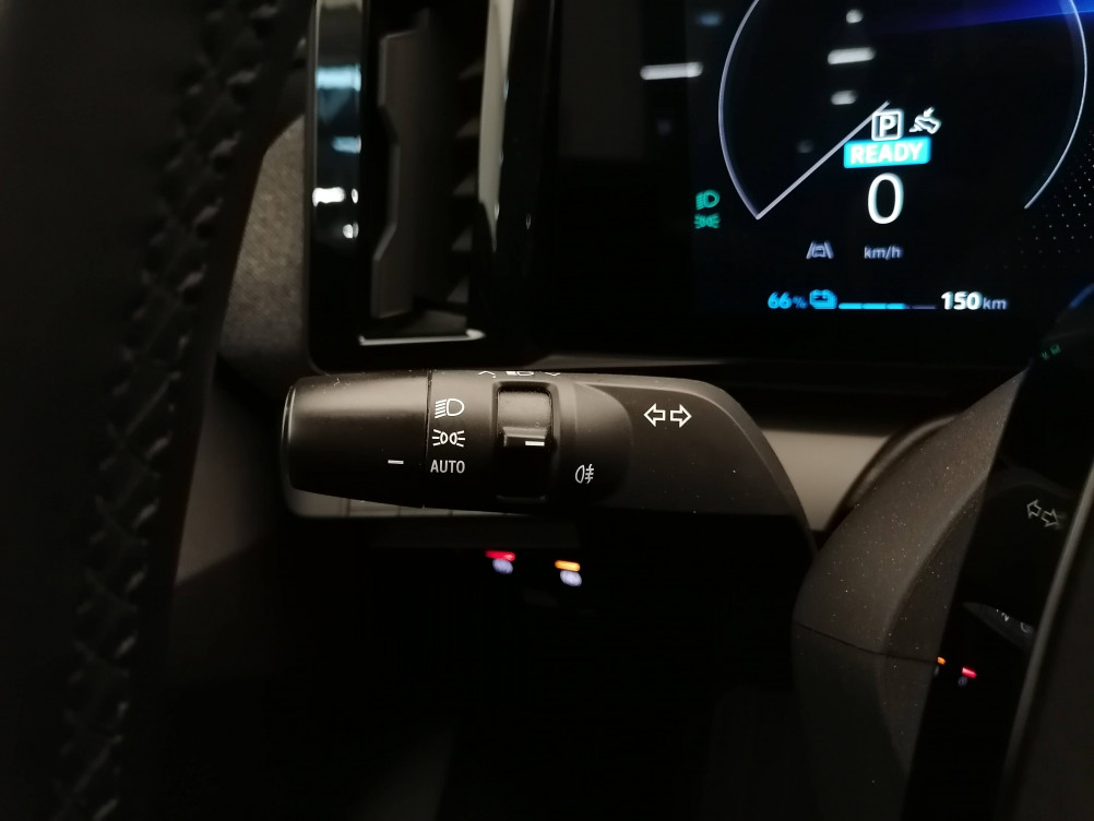 Acheter Renault Megane E-Tech Megane E-Tech EV60 220 ch super charge Equilibre 5p occasion dans les concessions du Groupe Faurie