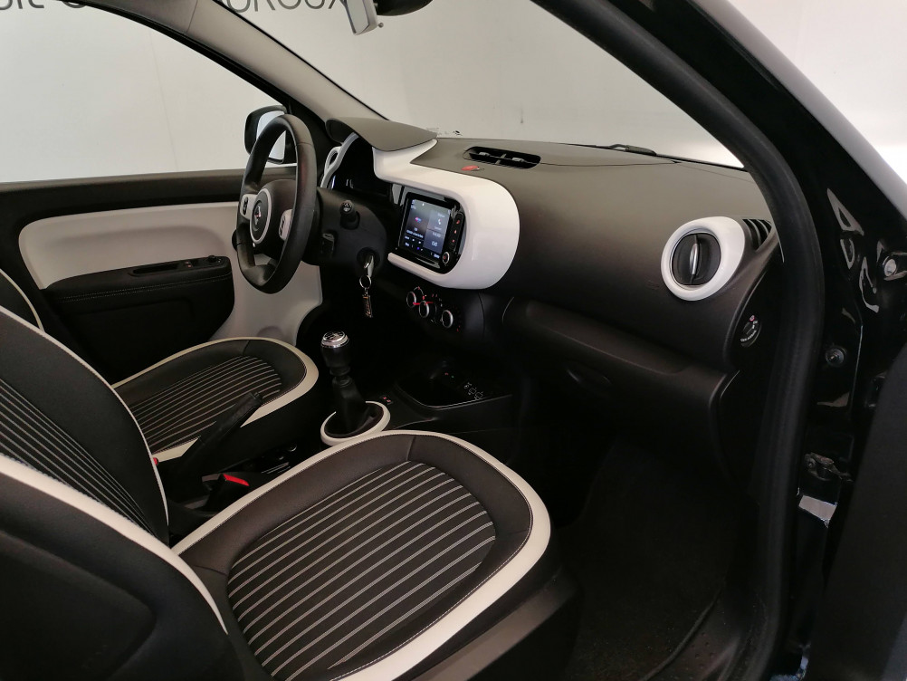 Acheter Renault Twingo 3 Twingo III TCe 95 Intens 5p occasion dans les concessions du Groupe Faurie