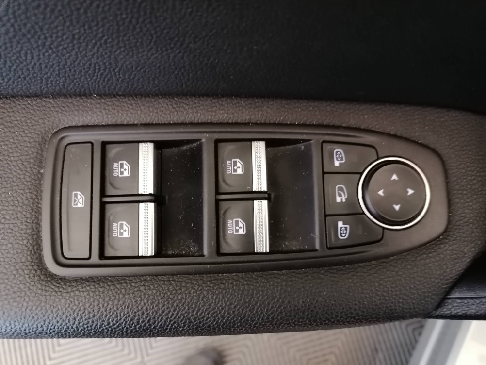 Acheter Renault Captur 2 Captur TCe 140 - 21 Intens 5p occasion dans les concessions du Groupe Faurie