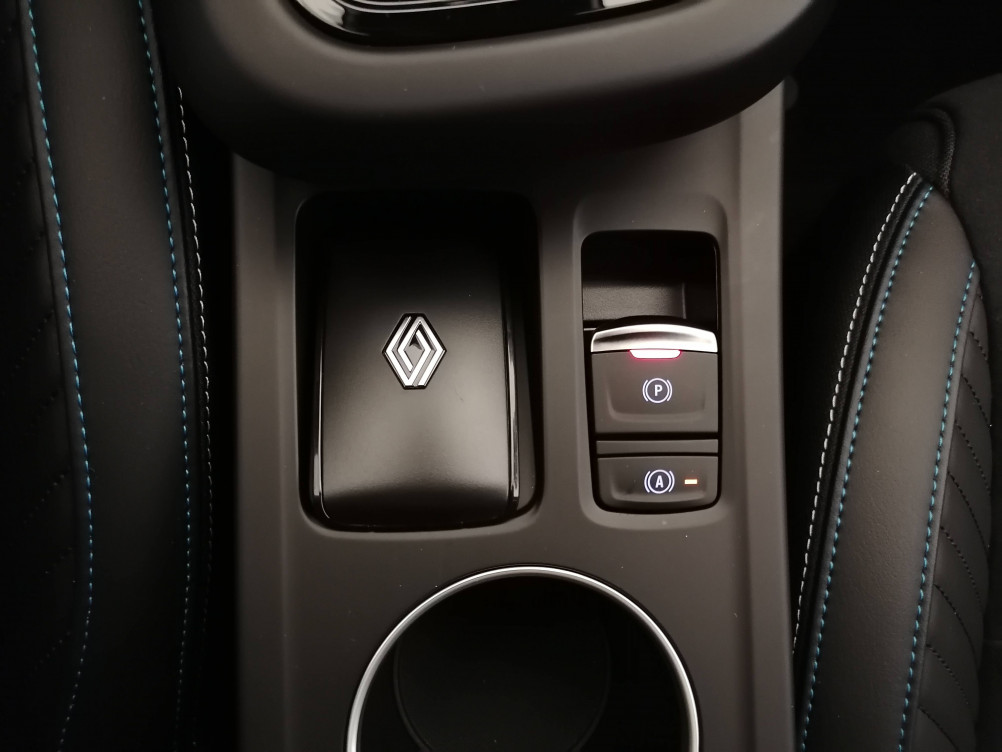 Acheter Renault Arkana Arkana E-Tech full hybrid 145 GSR2 esprit Alpine 5p occasion dans les concessions du Groupe Faurie