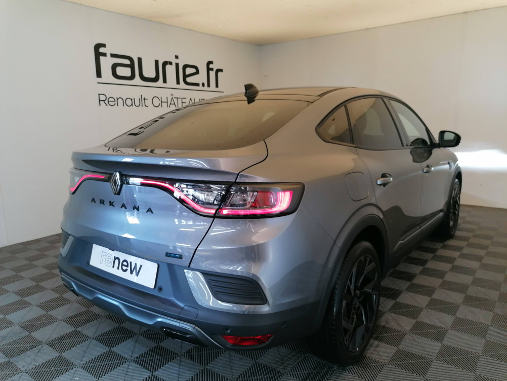 Acheter Renault Arkana Arkana E-Tech full hybrid 145 GSR2 esprit Alpine 5p occasion dans les concessions du Groupe Faurie