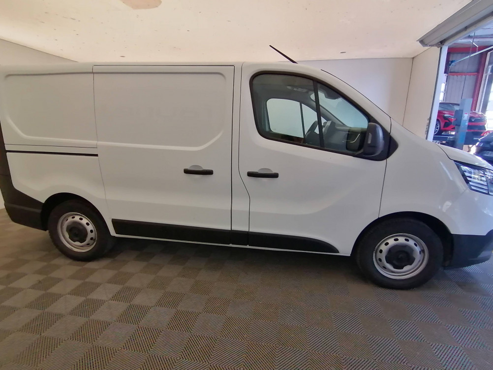 Acheter Renault Trafic 3 TRAFIC FGN L1H1 2800 KG BLUE DCI 130 GRAND CONFORT 4p occasion dans les concessions du Groupe Faurie