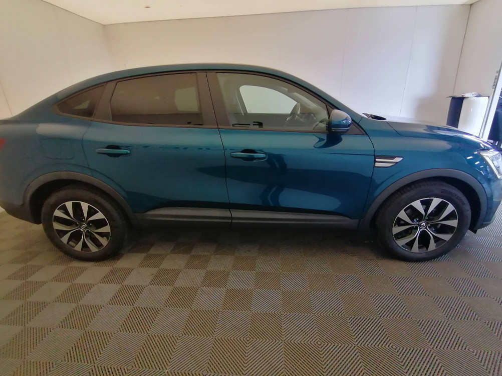 Acheter Renault Arkana Arkana mild hybrid 140 EDC FAP - 22 Evolution 5p occasion dans les concessions du Groupe Faurie