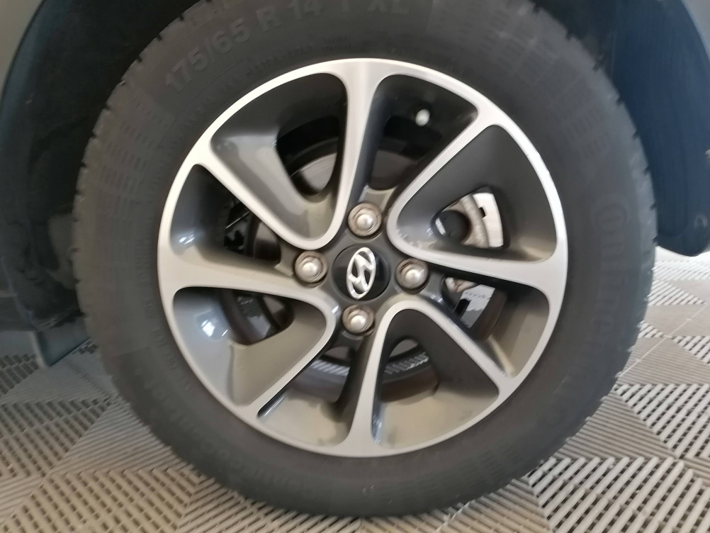 Acheter Hyundai i10 2 i10 1.2 87 BVM5 Edition #Mondial 2019 5p occasion dans les concessions du Groupe Faurie