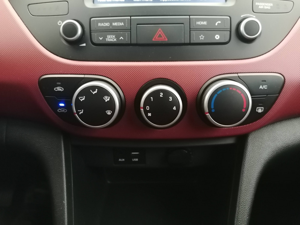 Acheter Hyundai i10 2 i10 1.2 87 BVM5 Edition #Mondial 2019 5p occasion dans les concessions du Groupe Faurie