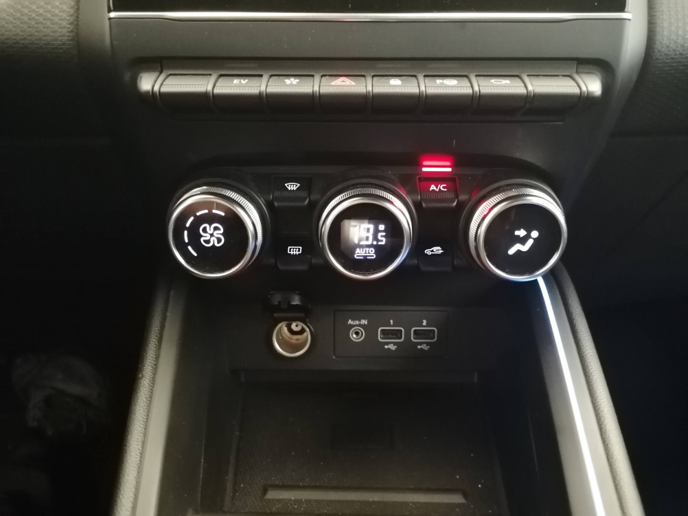 Acheter Renault Clio 5 Clio E-Tech 140 Intens 5p occasion dans les concessions du Groupe Faurie