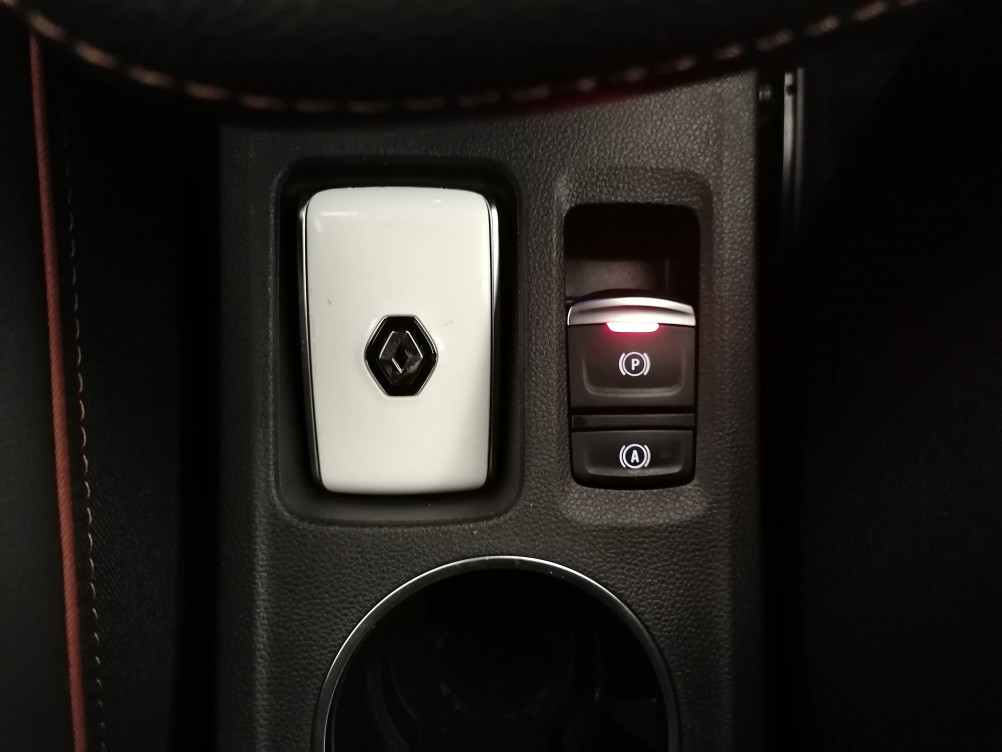 Acheter Renault Captur 2 Captur TCe 140 EDC Initiale Paris 5p occasion dans les concessions du Groupe Faurie