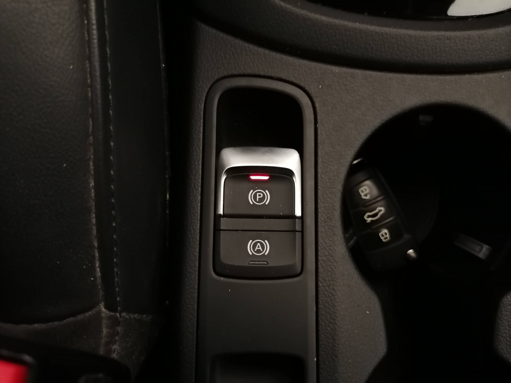 Acheter Audi Q3 Q3 2.0 TDI 184 ch S tronic 7 Quattro S line 5p occasion dans les concessions du Groupe Faurie