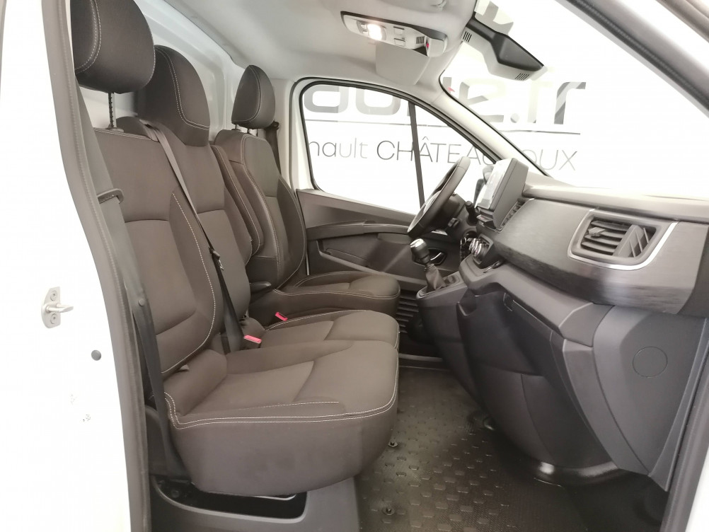 Acheter Renault Trafic 3 TRAFIC FGN L2H1 3000 KG BLUE DCI 130 GRAND CONFORT 4p occasion dans les concessions du Groupe Faurie