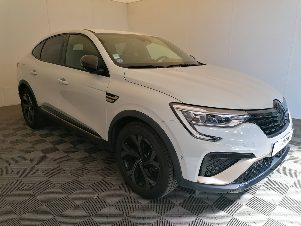 Acheter Renault Arkana Arkana E-Tech hybride 145 - 22 Engineered 5p occasion dans les concessions du Groupe Faurie