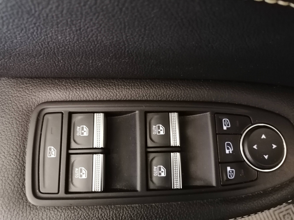 Acheter Renault Arkana Arkana E-Tech hybride 145 - 22 Engineered 5p occasion dans les concessions du Groupe Faurie