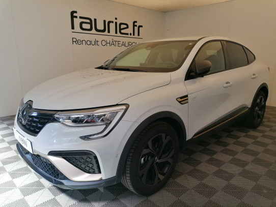 Acheter Renault Arkana Arkana E-Tech hybride 145 - 22 Engineered 5p occasion dans les concessions du Groupe Faurie
