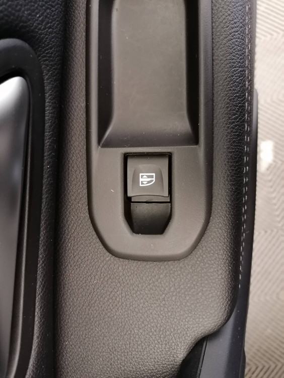 Acheter Dacia Duster Duster TCe 130 FAP 4x2 Prestige 5p occasion dans les concessions du Groupe Faurie
