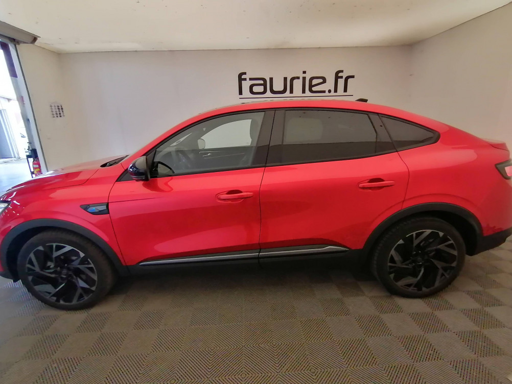 Acheter Renault Arkana Arkana E-Tech full hybrid 145 GSR2 esprit Alpine 5p occasion dans les concessions du Groupe Faurie