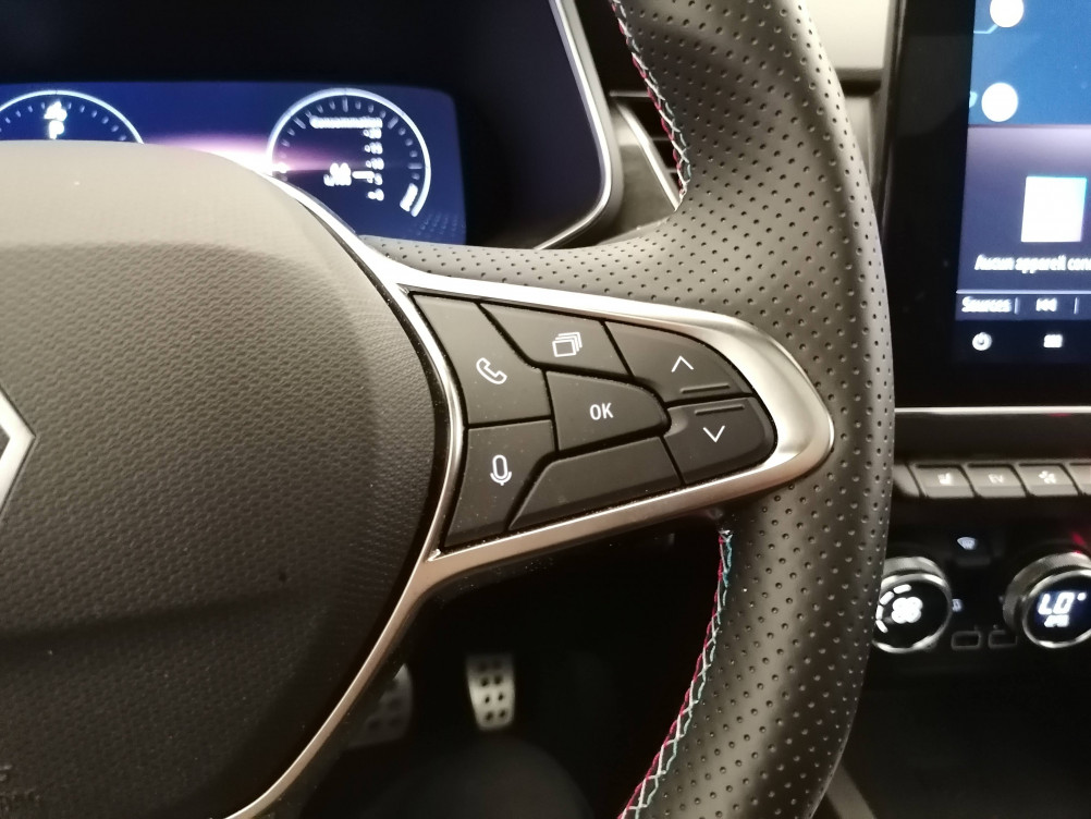 Acheter Renault Arkana Arkana E-Tech full hybrid 145 GSR2 esprit Alpine 5p occasion dans les concessions du Groupe Faurie